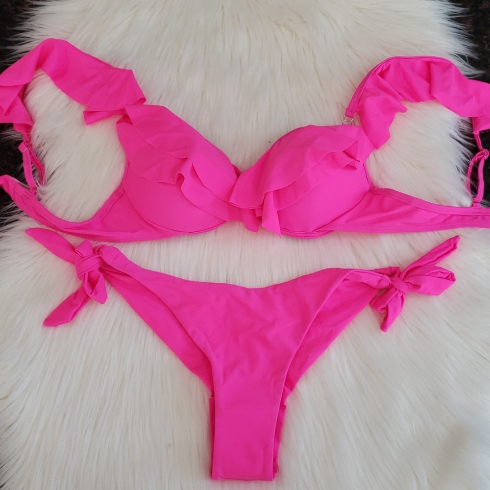 New Pink Sexy Ruffle Bikini Set with Underwire - Picture 5 of 8